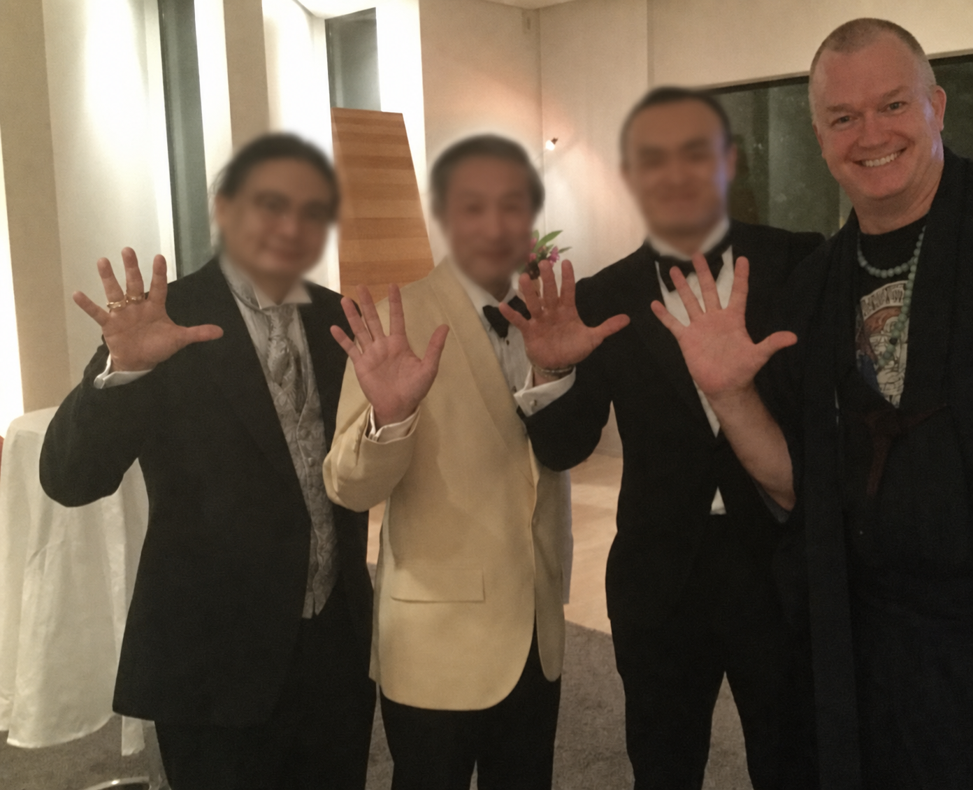Michael J Trout with participants at SIGEF 2019 Tokyo